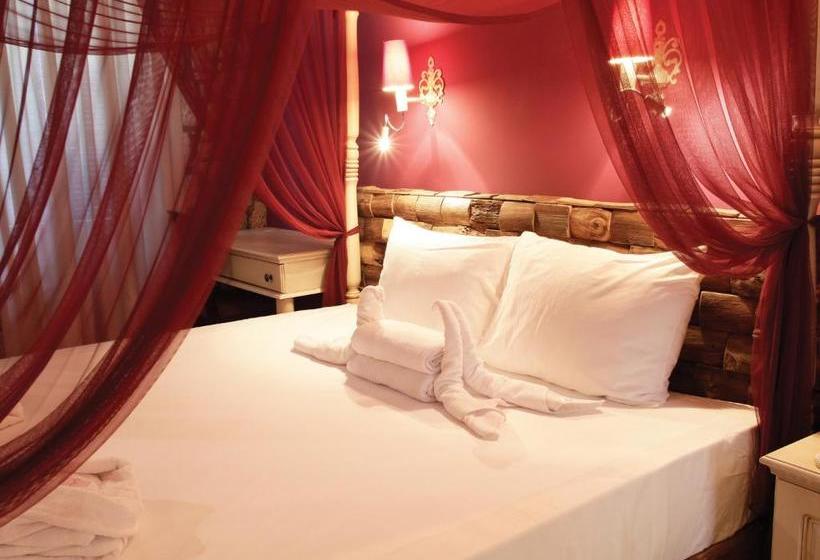 هتل Alacati Igdelihan Unique