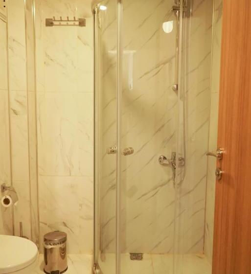 בית מלון כפרי Cinas