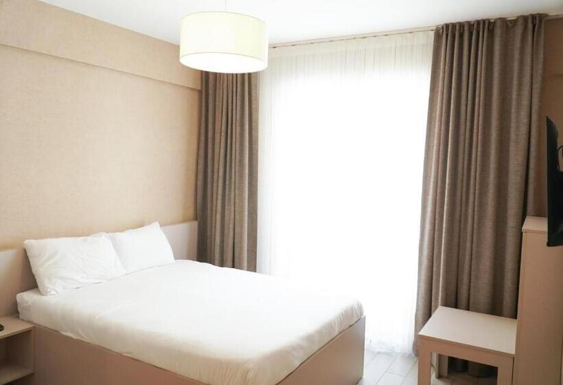 בית מלון כפרי Cinas