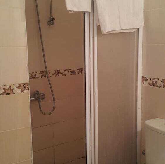 هتل Delphin Apart