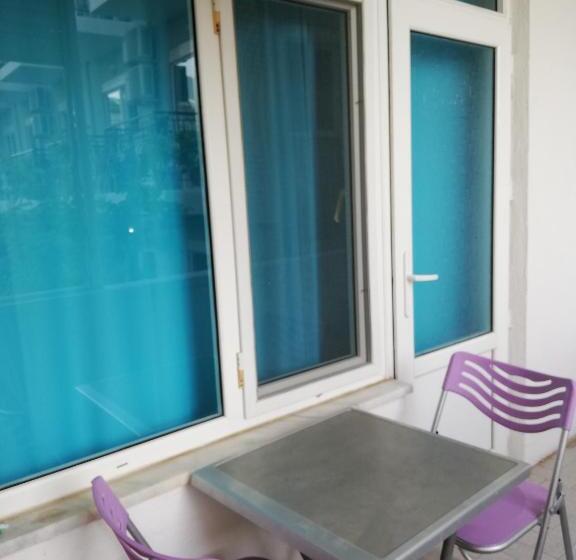 هتل Delphin Apart