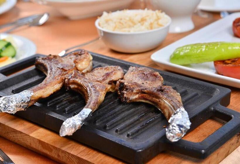 בית מלון כפרי Doc S Wellness & Spa