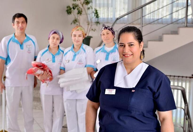 בית מלון כפרי Doc S Wellness & Spa