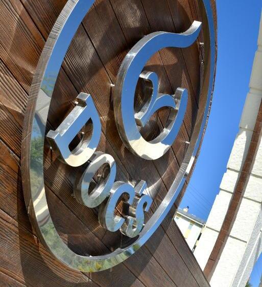 בית מלון כפרי Doc S Wellness & Spa