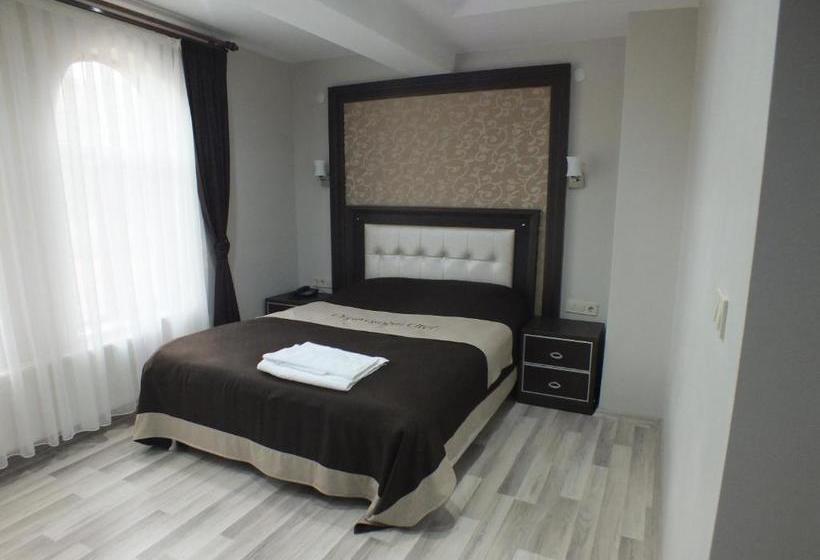 ホテル Ozcavusoglu