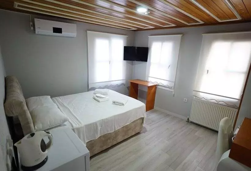 Lafontaine Konak Otel