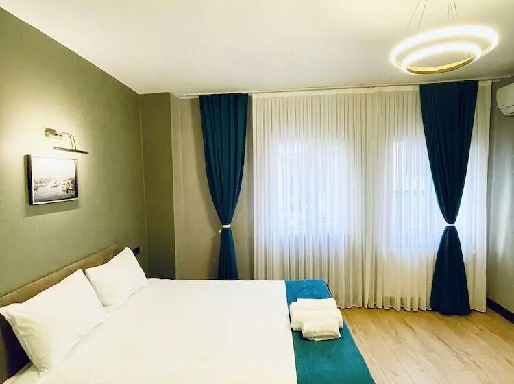 هاستل Puffin Boutique   Istanbul