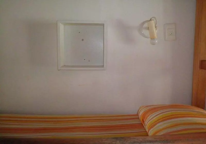 Retkeilymaja Ipanema B&B