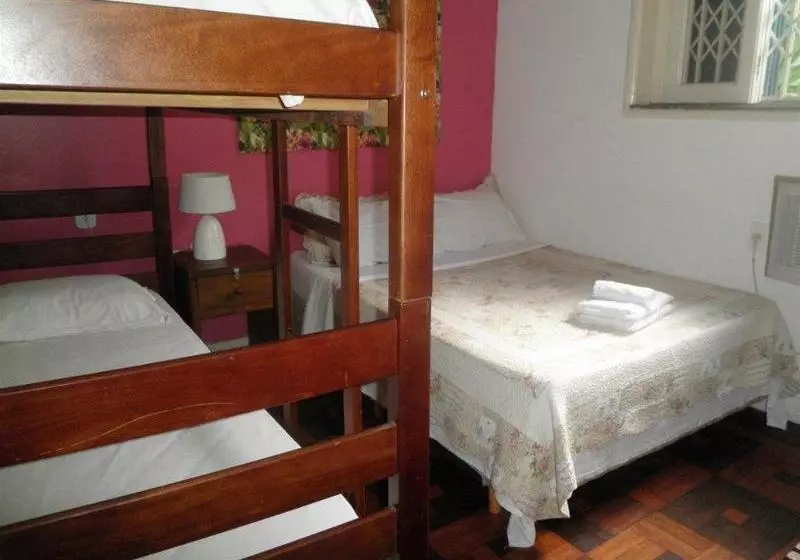Retkeilymaja Ipanema B&B