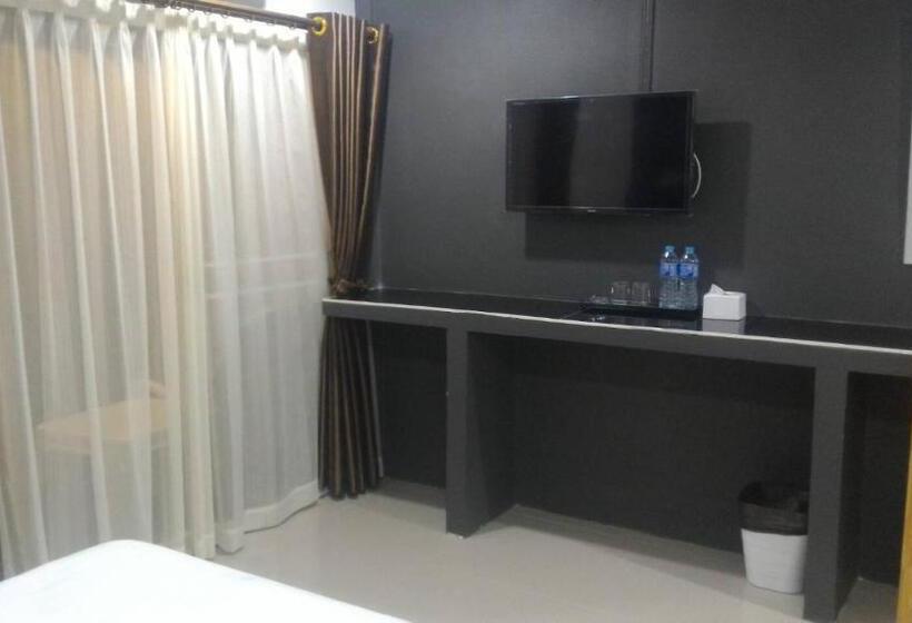 호스텔 Loftel @ Nakhon