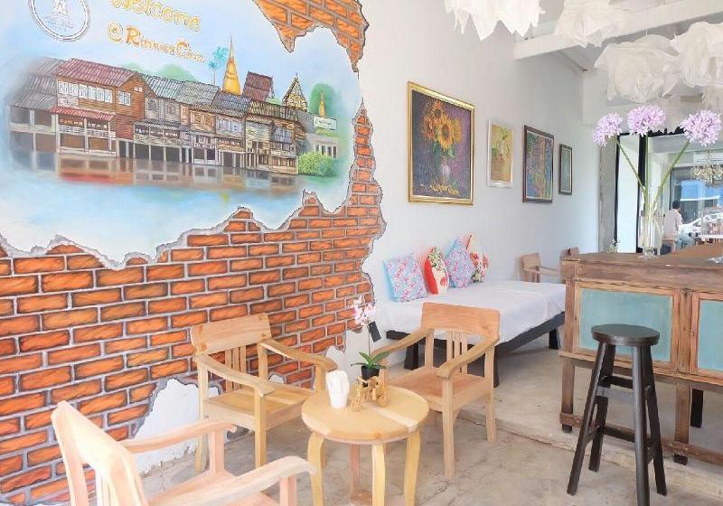 تختخواب و صبحانه At Rimnam Chan Hostel