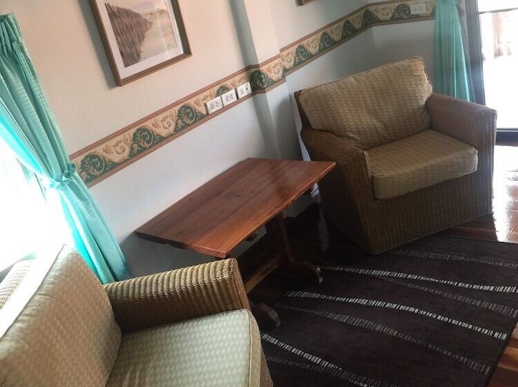 צימר Lyndale Lodge