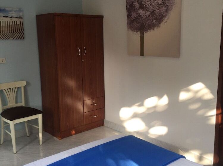 צימר Lyndale Lodge