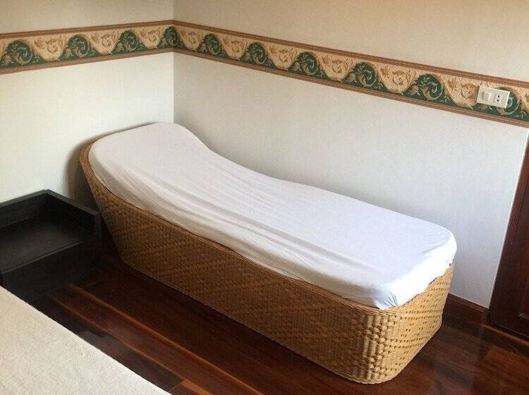 צימר Lyndale Lodge