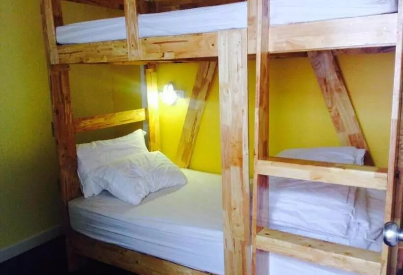 De Hostel