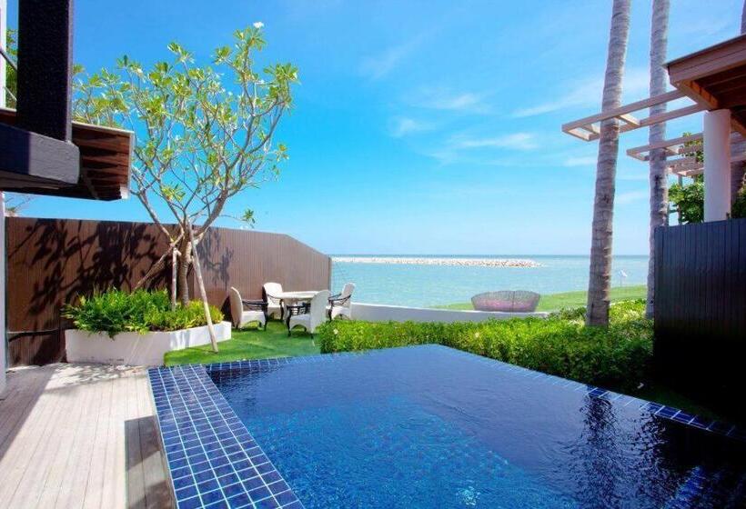 Eco Moment Beach Resort