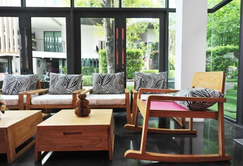 Eco Moment Beach Resort