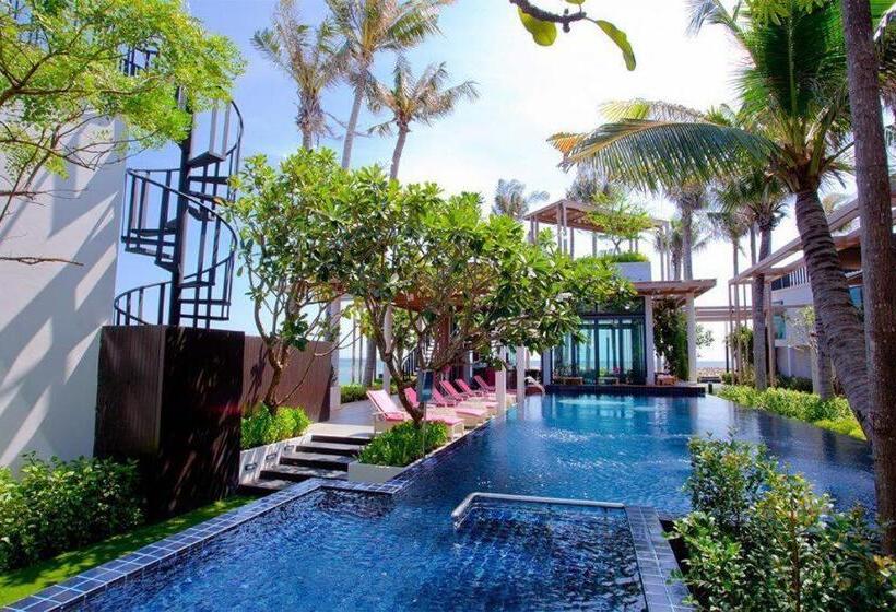 Eco Moment Beach Resort