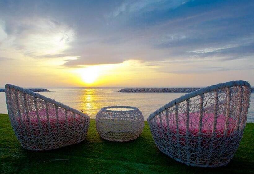 Eco Moment Beach Resort