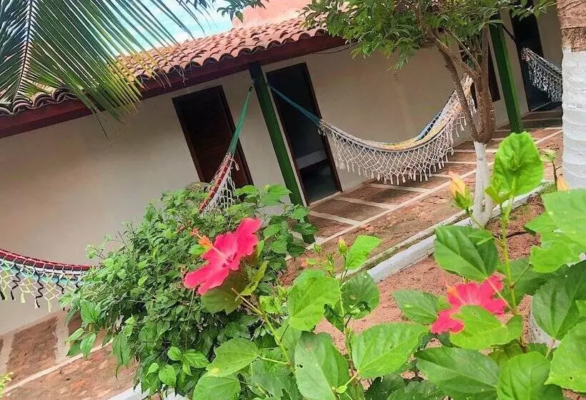Hostelli Pousada Vila Jeri