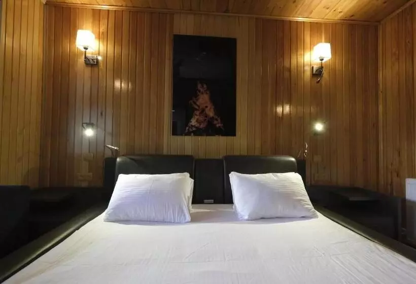 Hotelli Ayder Villa De Pelit
