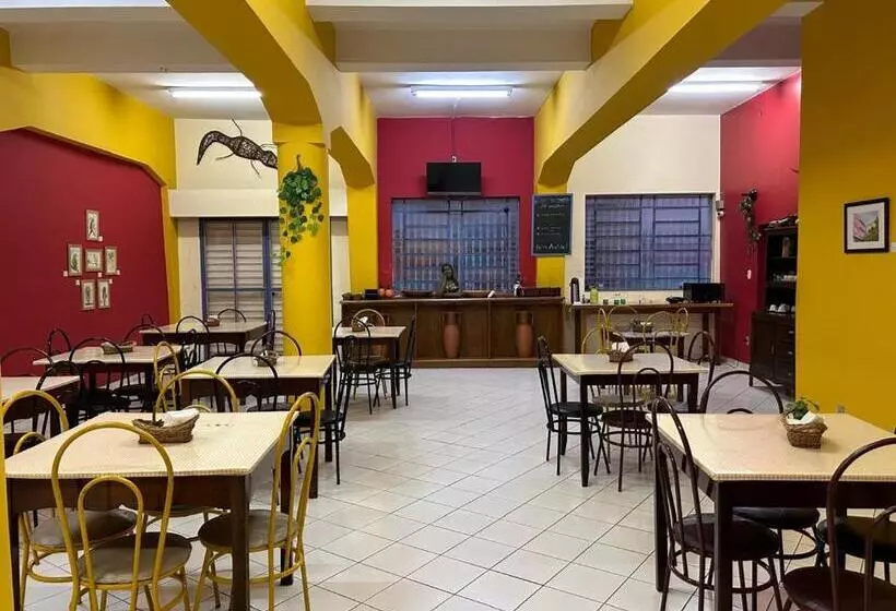 ホテル Goiânia Palace
