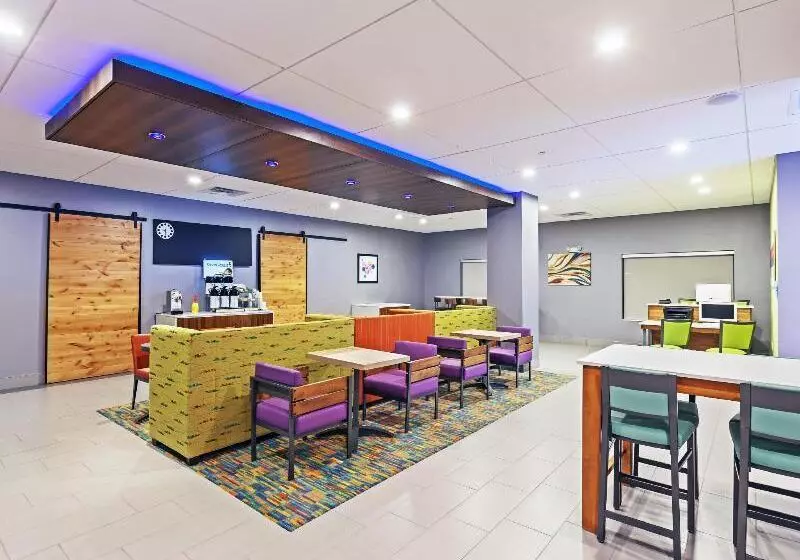 Hotelli Holiday Inn Express & Suites Perryton By Ihg