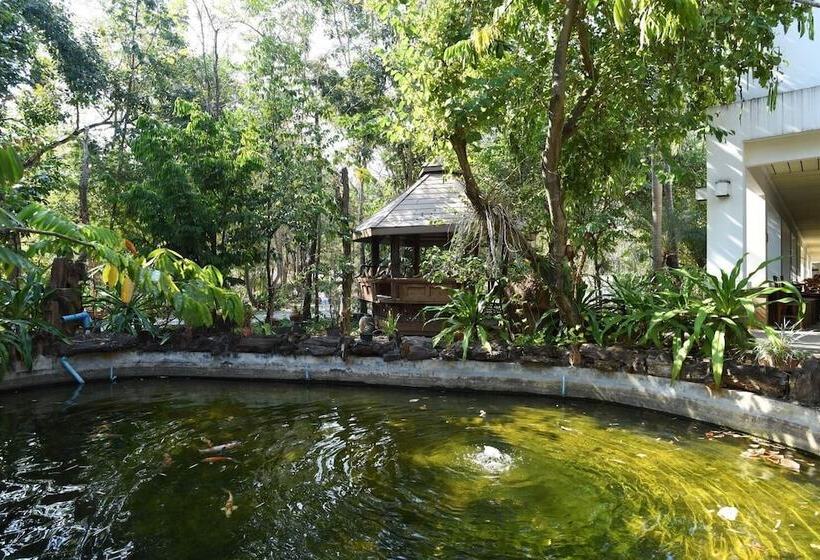 Otel Tak Andaman Resort &