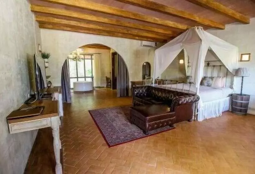 リゾートホテル La Toscana