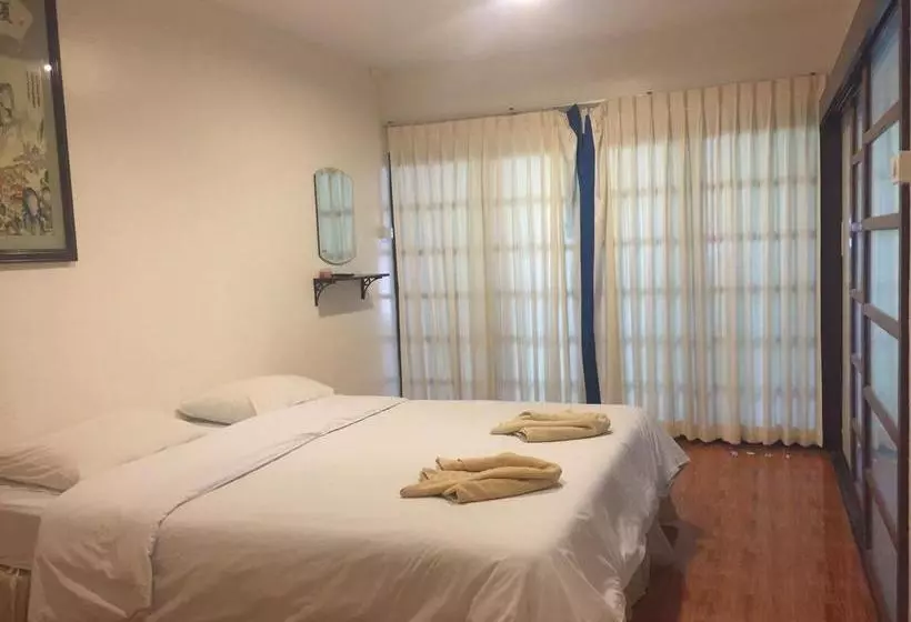 リゾートホテル Phe Samed Villa