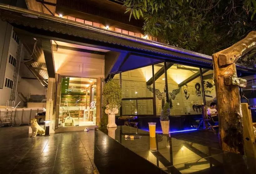 Sleep Nest Hostel