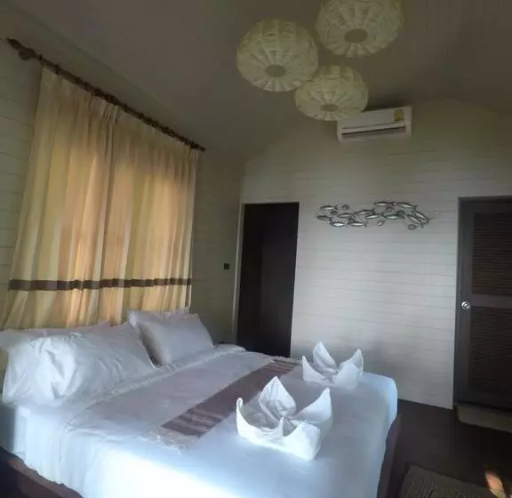 Ao Muong Beach Resort
