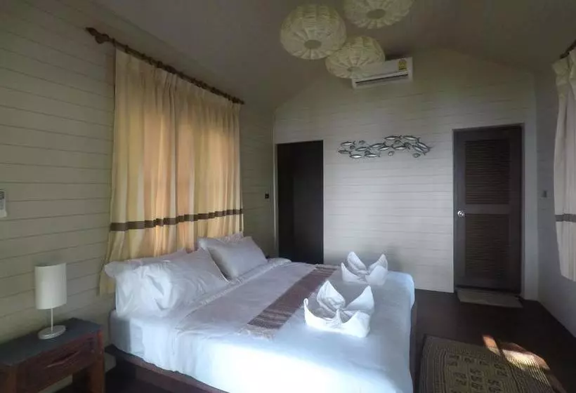 Ao Muong Beach Resort