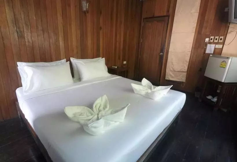 Ao Muong Beach Resort