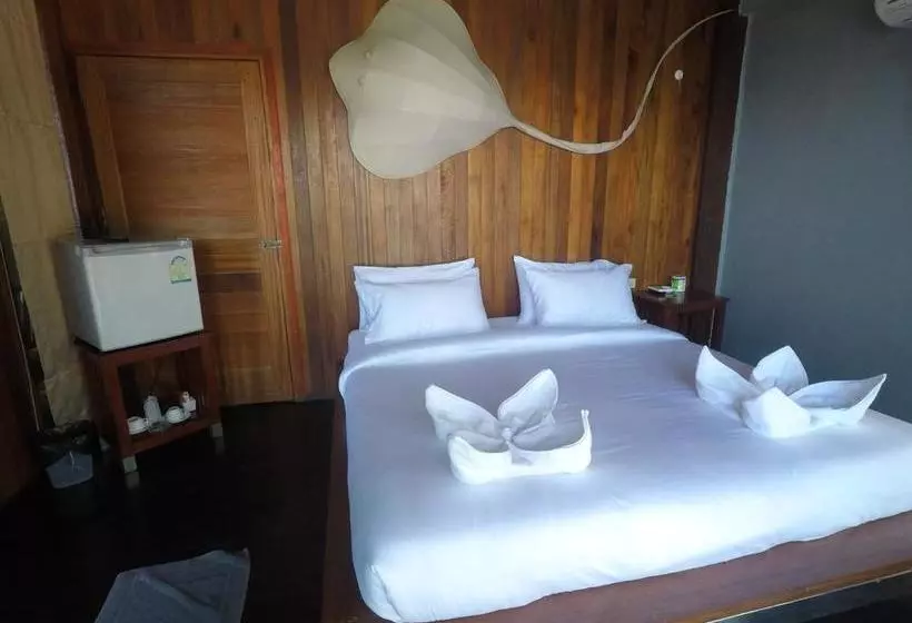 Ao Muong Beach Resort