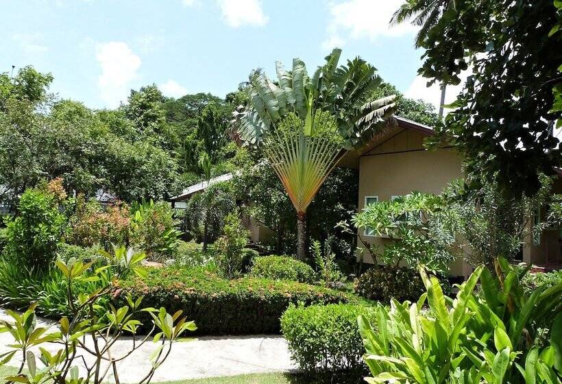 Bansuanrachawadee B&b