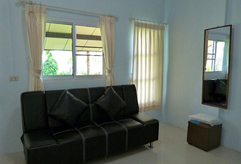 Bansuanrachawadee B&b