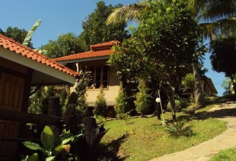 בית מלון כפרי Baan Phuthadol