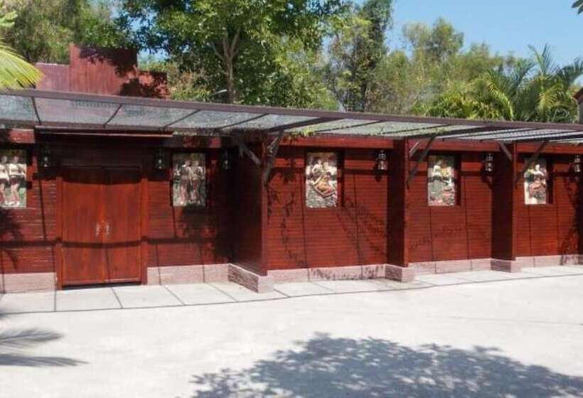 فندق Country View Resort