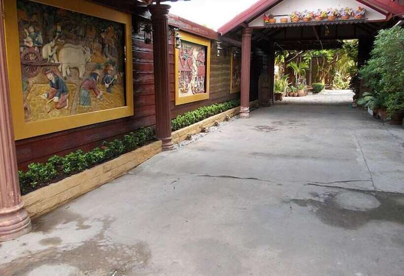 فندق Country View Resort