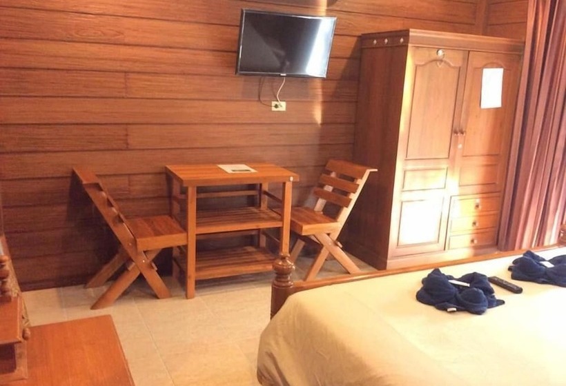 فندق Country View Resort