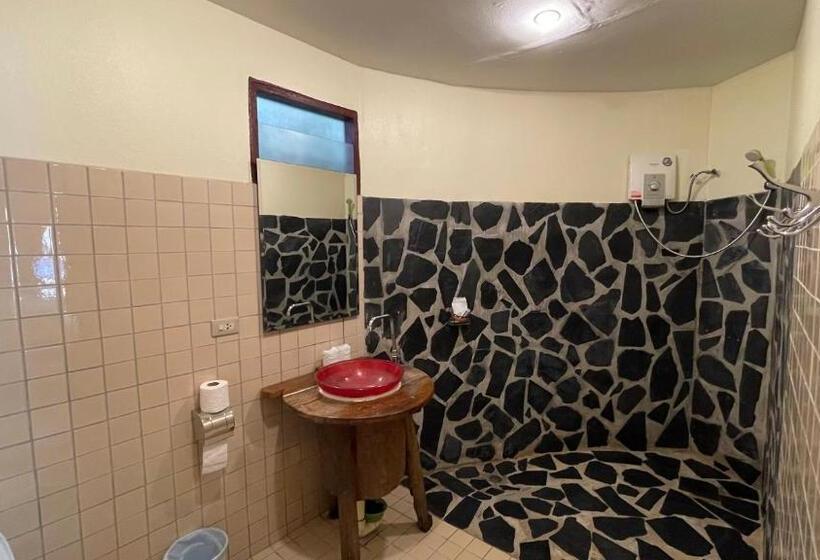 בית מלון כפרי Garden Resort