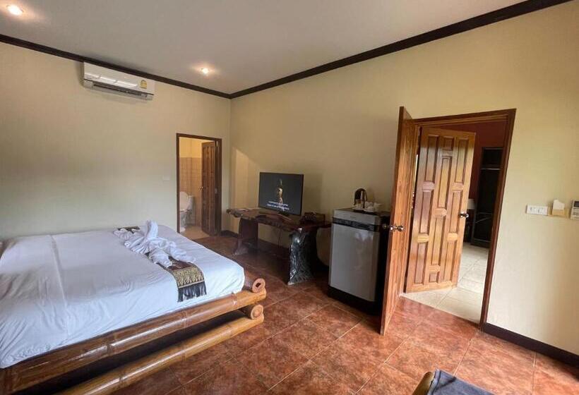 בית מלון כפרי Garden Resort