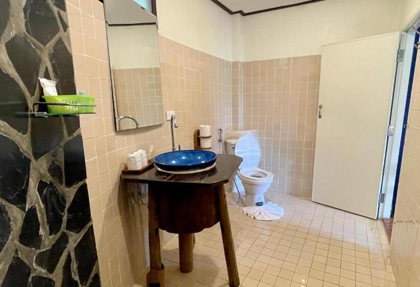 בית מלון כפרי Garden Resort