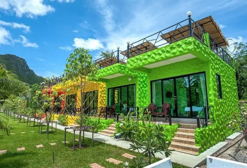 هتل Irak Resort