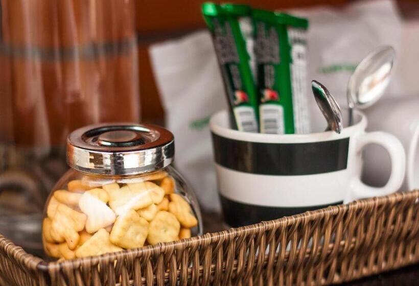 هتل Journey Hostel Surat