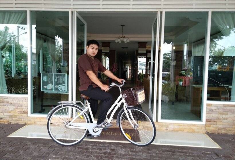 Kyp Khunyuw Place Hotel โรงแรมเควายพี ขุนยูวเพลส ฝาง