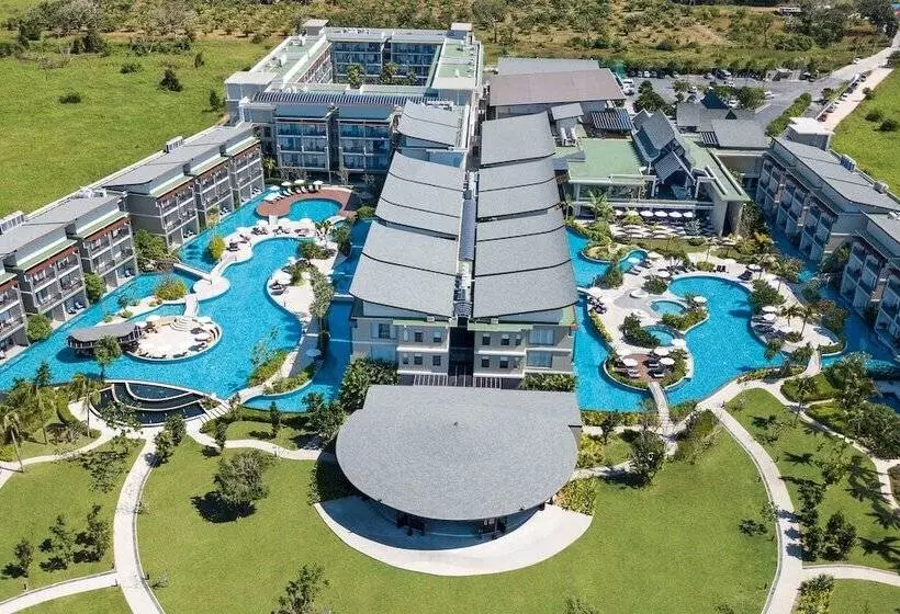 ホテル Le Meridien Khao Lak Resort & Spa