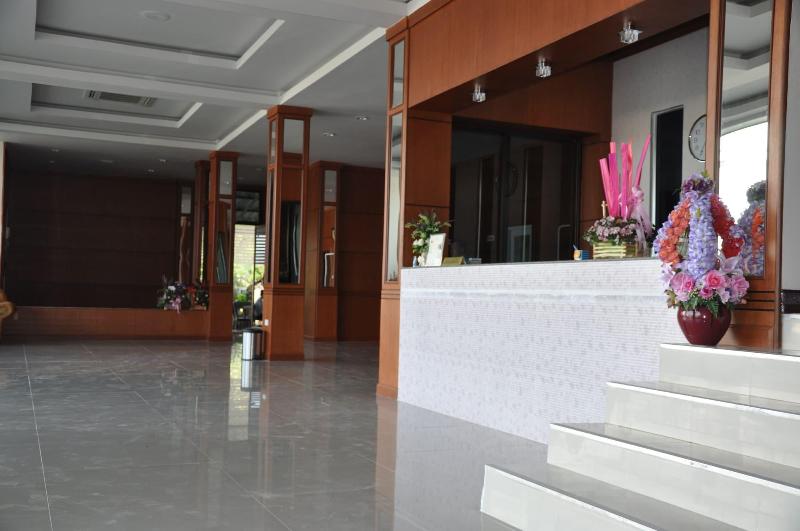 فندق Queen Palace