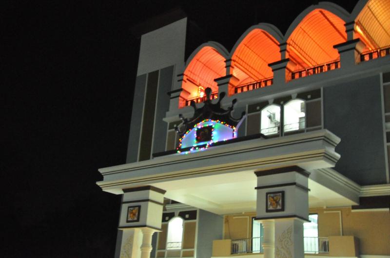 فندق Queen Palace